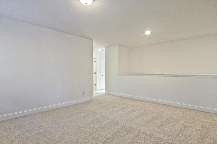 Spacious, unfurnished interior of a new home in Highland Park, Stonecrest (Image 37).