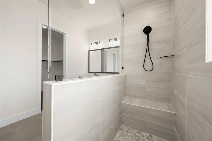 4809 Signal Run- Primary Suite-5