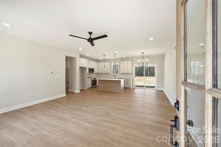 Spacious, unfurnished interior of a new home in , Lincolnton (Image 36).