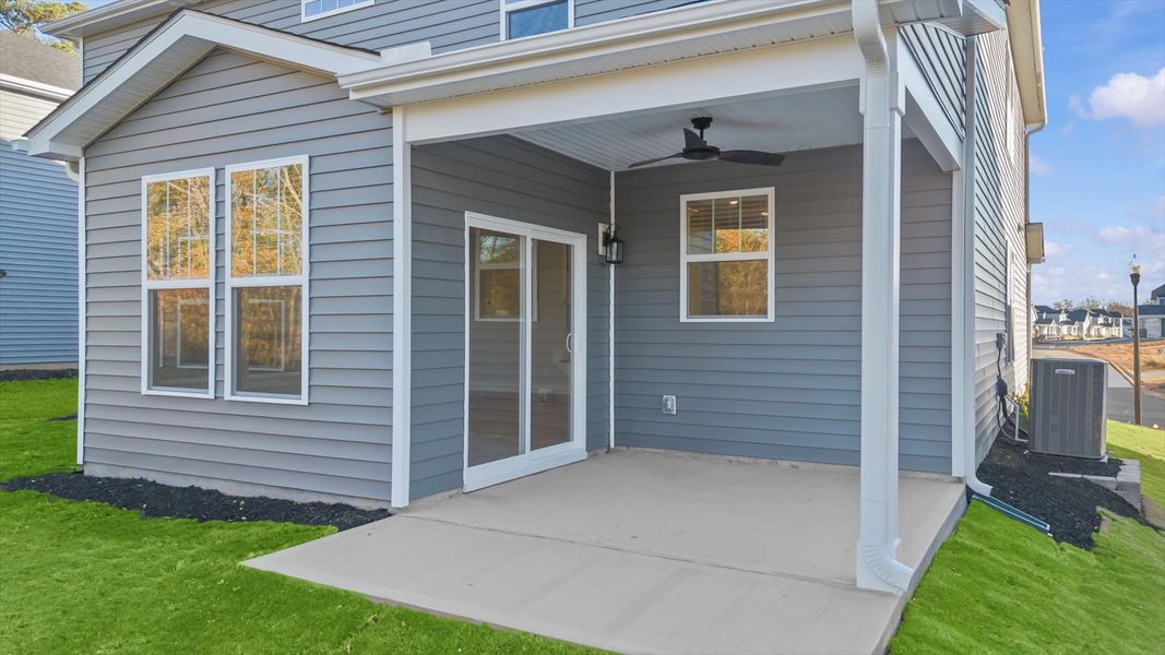 Exterior details and patio area of a home in Woodglen, Piedmont (Image 3).