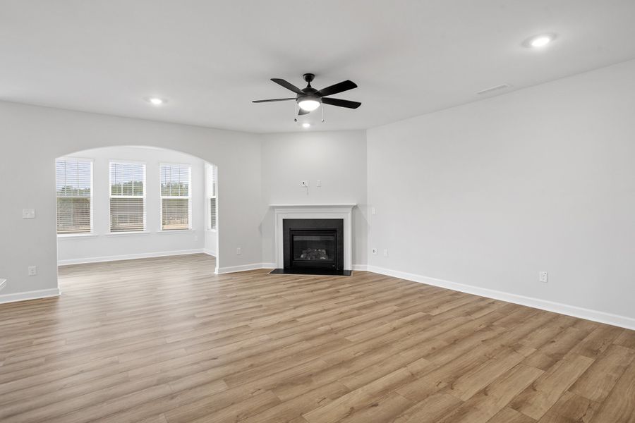 Spacious, unfurnished interior of a new home in Sweetbrier, Durham (Image 29).