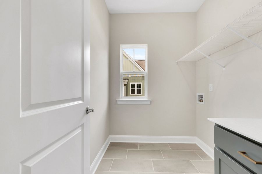 Spacious, unfurnished interior of a new home in Rutherford, Columbia (Image 33). Spacious, unfurnished interior of a new home in Rutherford, Columbia (Image 33).