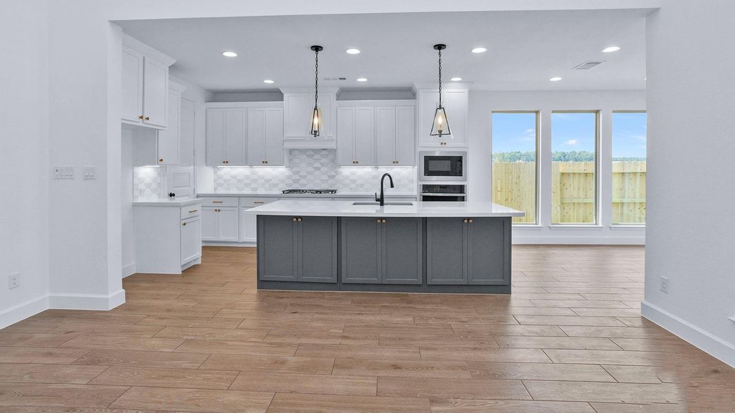 Furnished interior view inside a new home in Artavia 50', Conroe (Image 3).