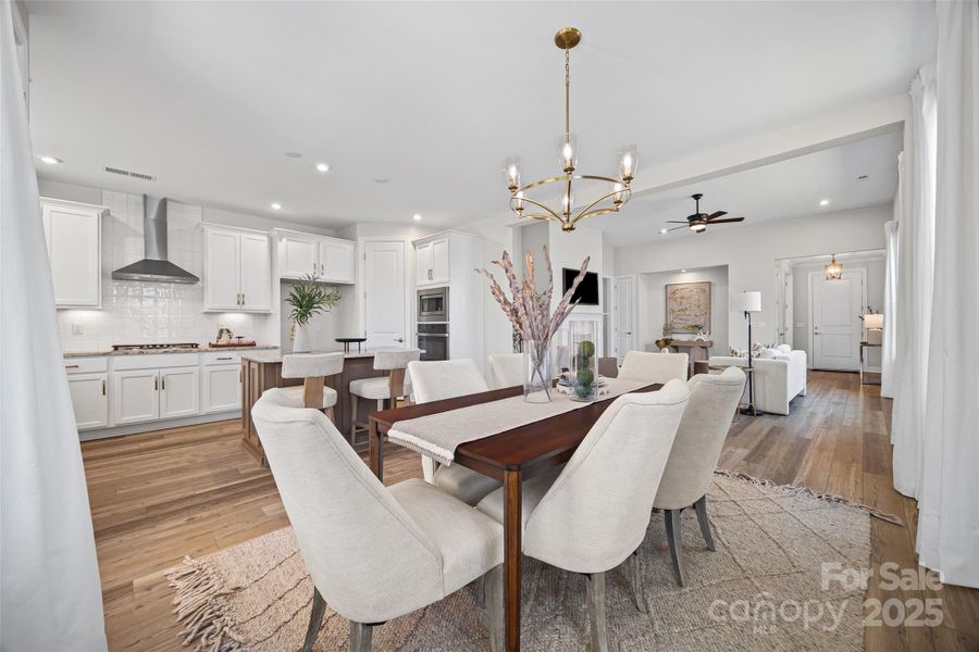 Furnished interior view inside a new home in Handsmill on Lake Wylie, York (Image 8).