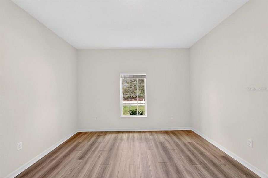 Spacious, unfurnished interior of a new home in , Deltona (Image 27).