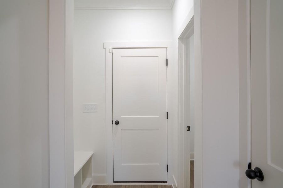 Spacious, unfurnished interior of a new home in Magnolia Ridge, Monroe (Image 26).