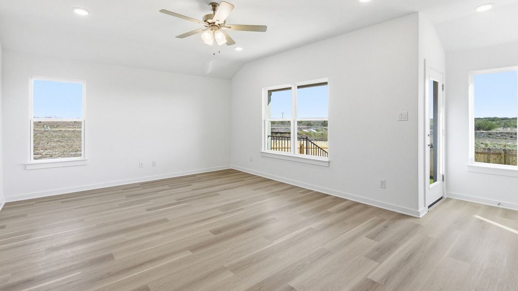 Furnished interior view inside a new home in Sky Ridge, San Marcos (Image 9).