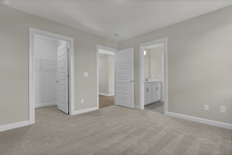 Spacious, unfurnished interior of a new home in East Wynd, Hampstead (Image 33). Spacious, unfurnished interior of a new home in East Wynd, Hampstead (Image 33).