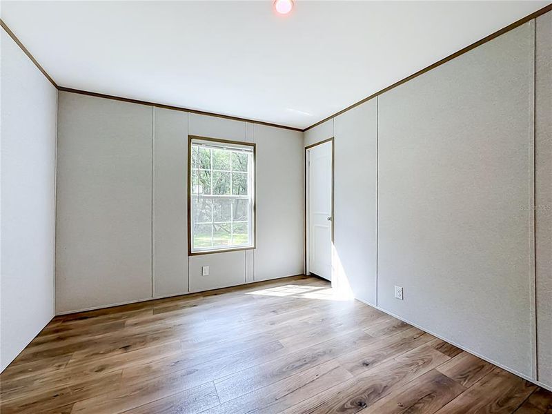 Spacious, unfurnished interior of a new home in , Satsuma (Image 21).