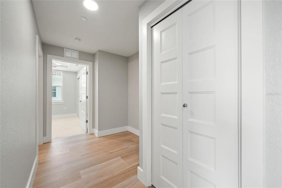Spacious, unfurnished interior of a new home in , Madeira Beach (Image 22).