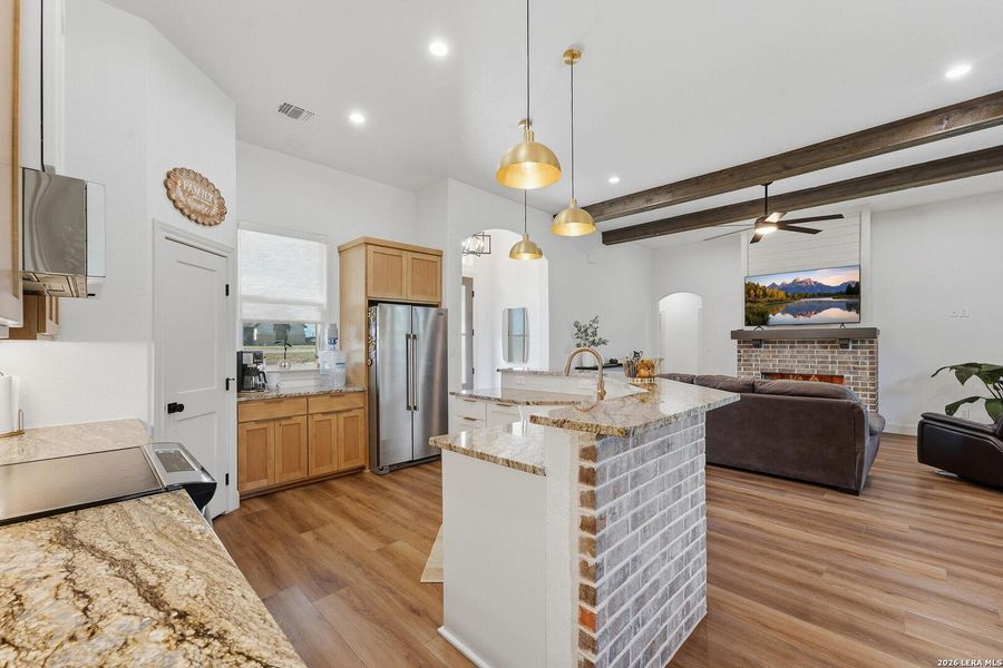 Furnished interior view inside a new home in , La Vernia (Image 14).