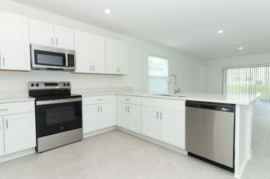 Furnished interior view inside a new home in Marion Creek, Haines City (Image 5). Furnished interior view inside a new home in Marion Creek, Haines City (Image 5).