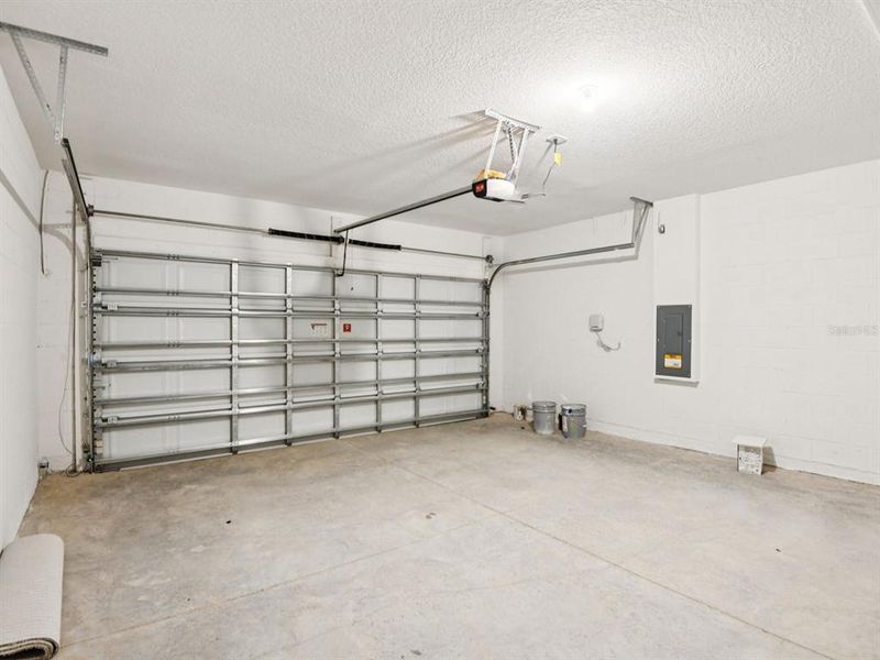 Spacious, unfurnished interior of a new home in Benton Hills - Premier Series, Brooksville (Image 21).