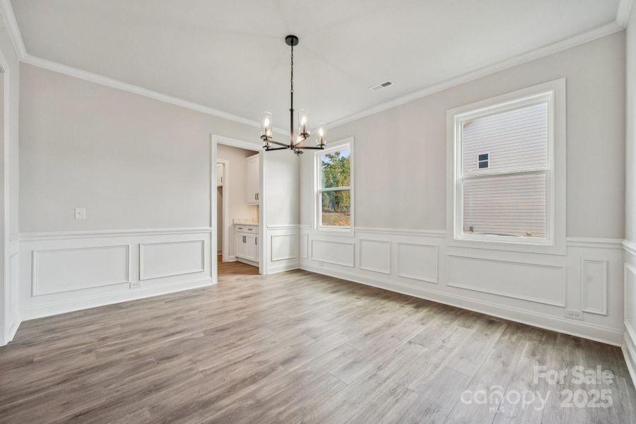 Spacious, unfurnished interior of a new home in Glenhurst, Matthews (Image 22).