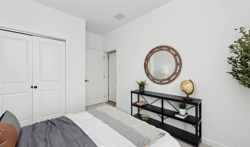 Furnished interior view inside a new home in Caldwell Lakes, Dallas (Image 17).