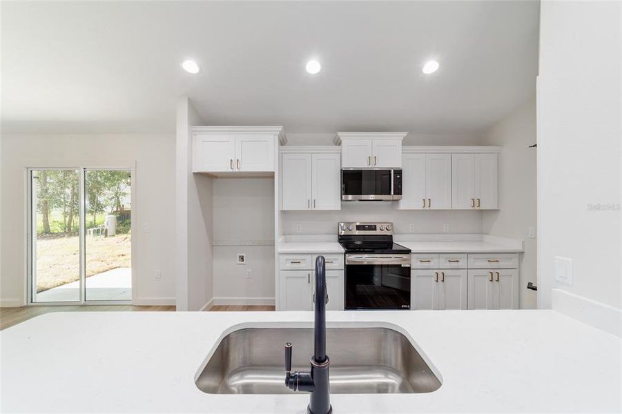 Furnished interior view inside a new home in , Ocala (Image 5).