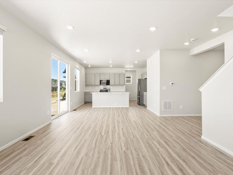 Spacious, unfurnished interior of a new home in Poudre Heights: The Lakes Collection, Windsor (Image 10).