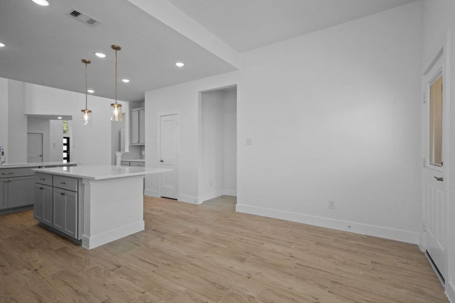 Spacious, unfurnished interior of a new home in The Woodlands Hills, Willis (Image 18).