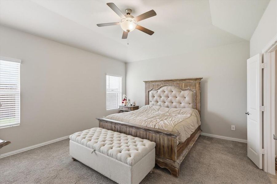 Furnished interior view inside a new home in Stonehaven, Seagoville (Image 9).