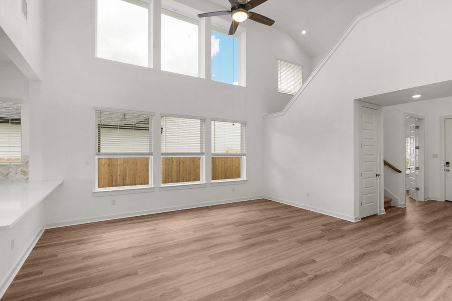 Spacious, unfurnished interior of a new home in The Grove at Blackhawk, Pflugerville (Image 75). Spacious, unfurnished interior of a new home in The Grove at Blackhawk, Pflugerville (Image 75).