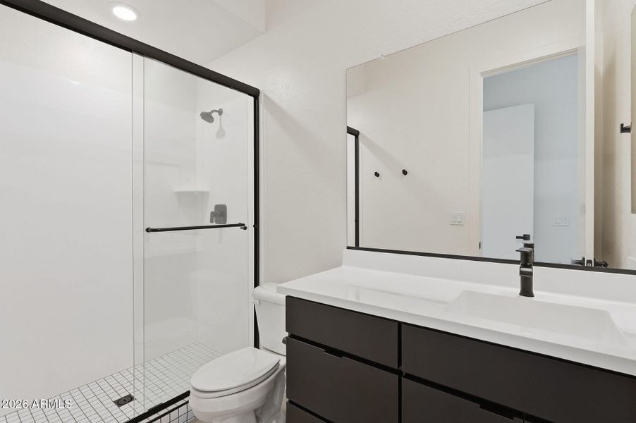 043_ListerPros (1) 043_ListerPros (1)