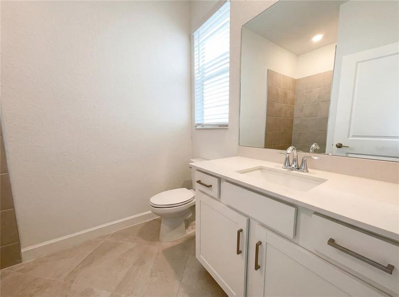 Furnished interior view inside a new home in Harbor East, Port Charlotte (Image 12).