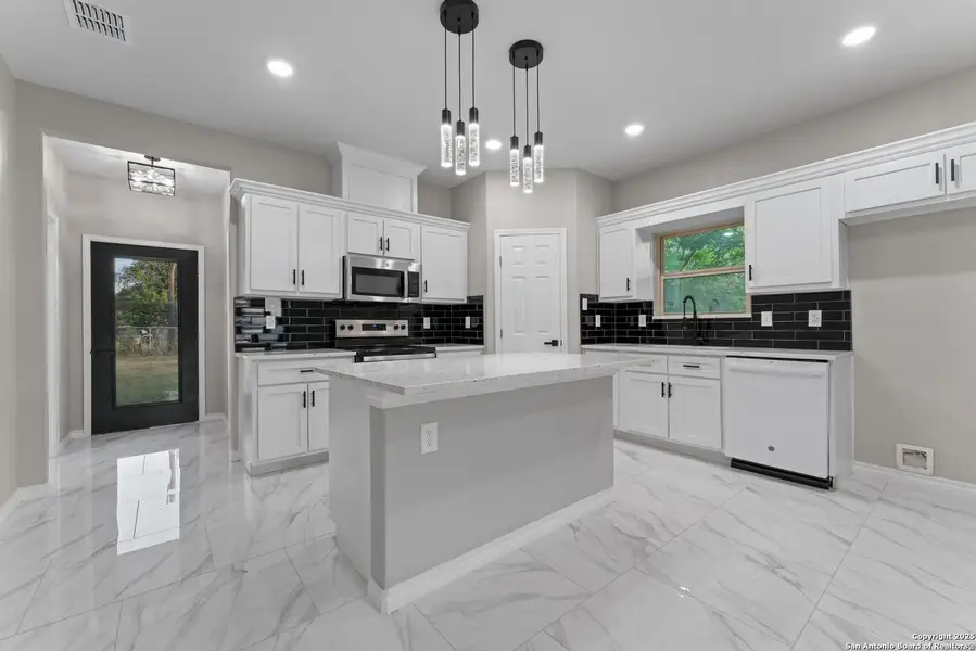 Furnished interior view inside a new home in , Poteet (Image 13). Furnished interior view inside a new home in , Poteet (Image 13).