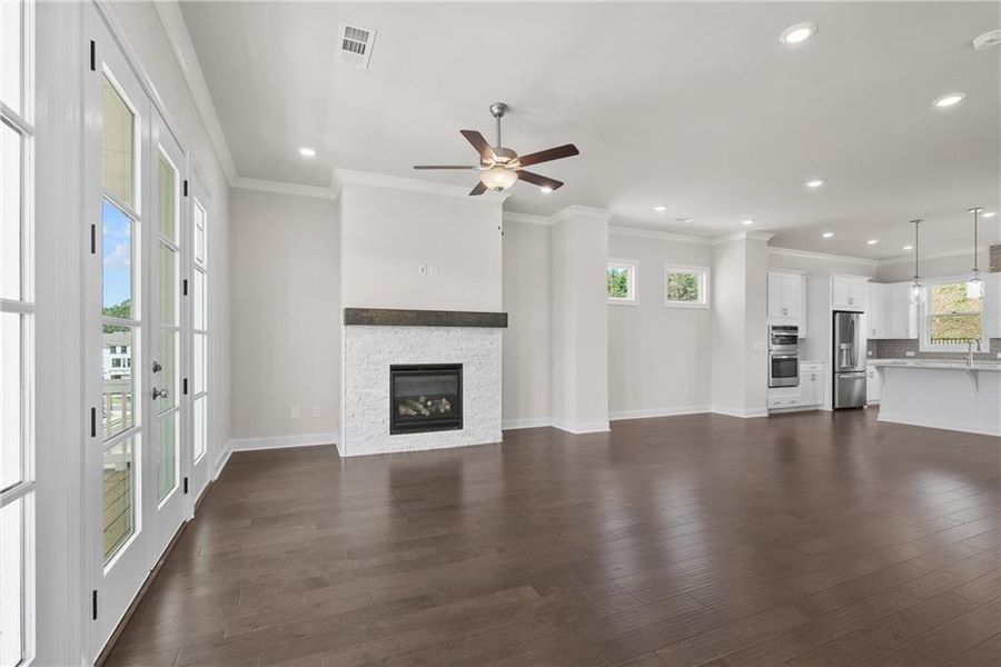 Spacious, unfurnished interior of a new home in Palisades Single Family, Cumming (Image 41).
