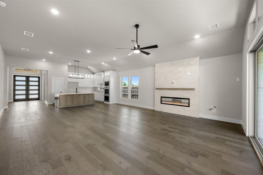 7104 Seagrove- Living Room-3 7104 Seagrove- Living Room-3