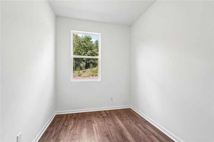 Spacious, unfurnished interior of a new home in Heritage River, Euharlee (Image 40). Spacious, unfurnished interior of a new home in Heritage River, Euharlee (Image 40).