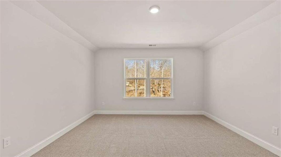 Spacious, unfurnished interior of a new home in Oak Ridge Meadows - Active Adult, Locust Grove (Image 20). Spacious, unfurnished interior of a new home in Oak Ridge Meadows - Active Adult, Locust Grove (Image 20).