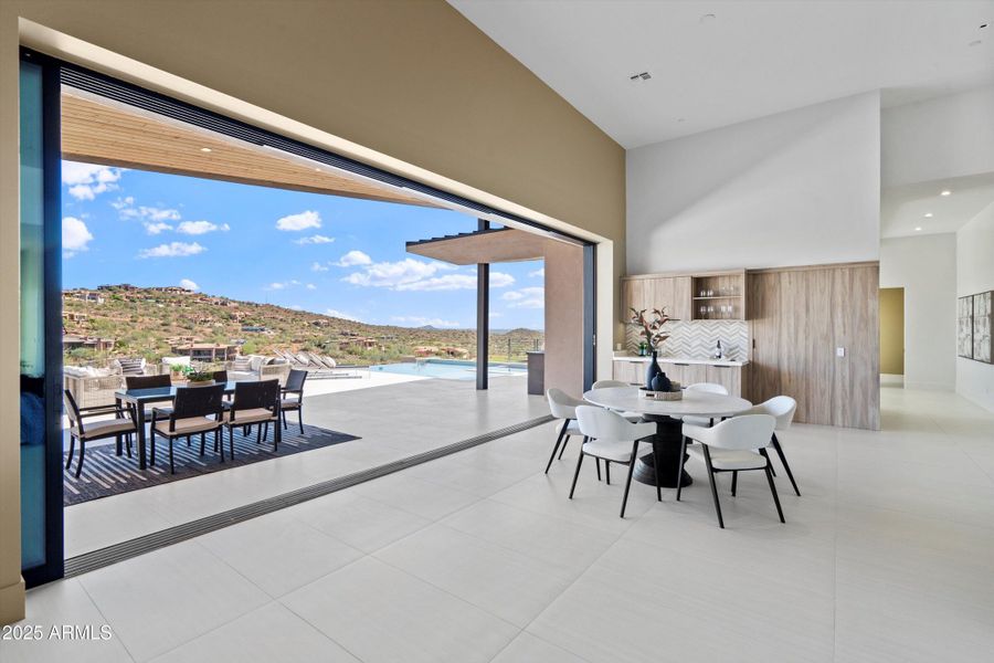 14-Breakfast Nook 14-Breakfast Nook