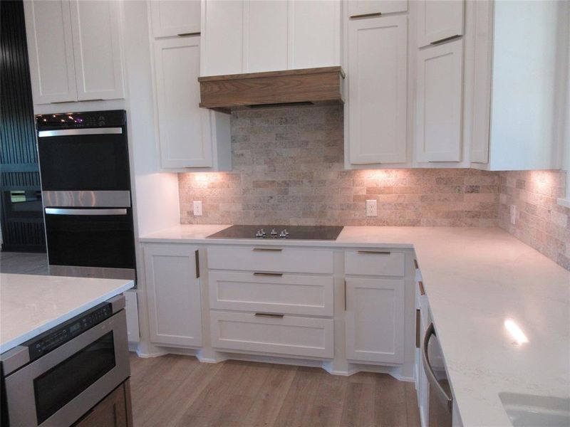 Furnished interior view inside a new home in , Crawford (Image 13).