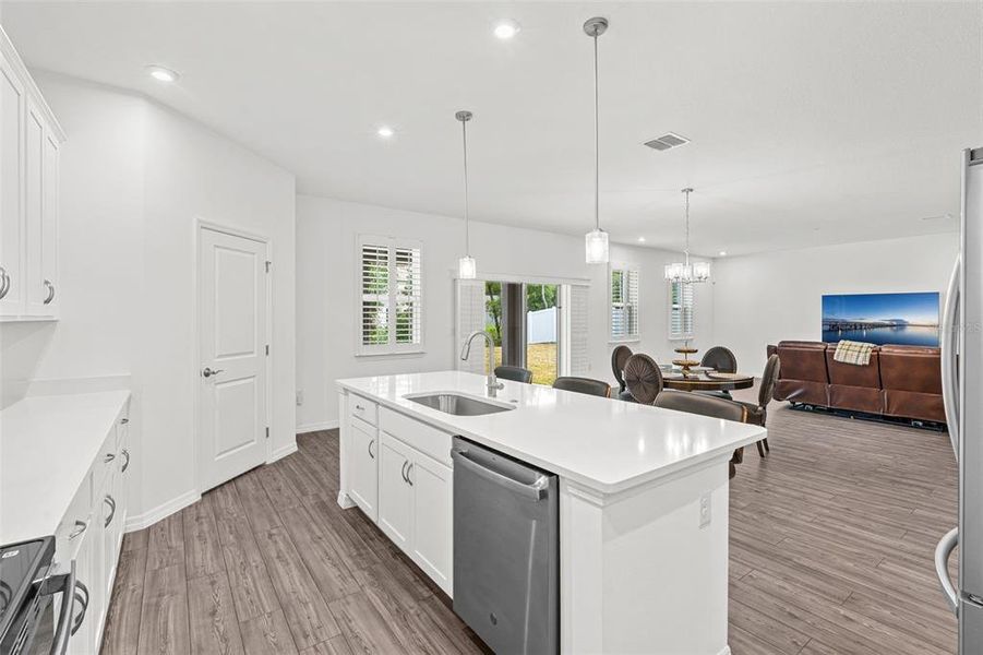 Furnished interior view inside a new home in , Deland (Image 9).