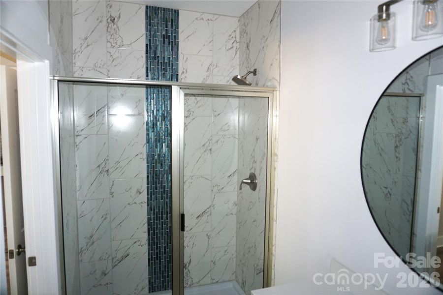 Image 33 of a home in .