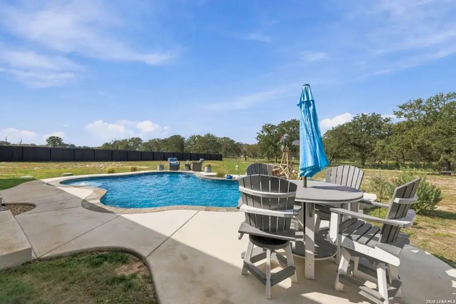 Community amenities in , La Vernia (Image 42). Community amenities in , La Vernia (Image 42).