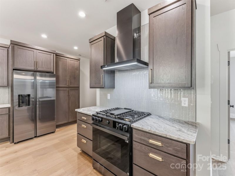 Image 38 of a home in .