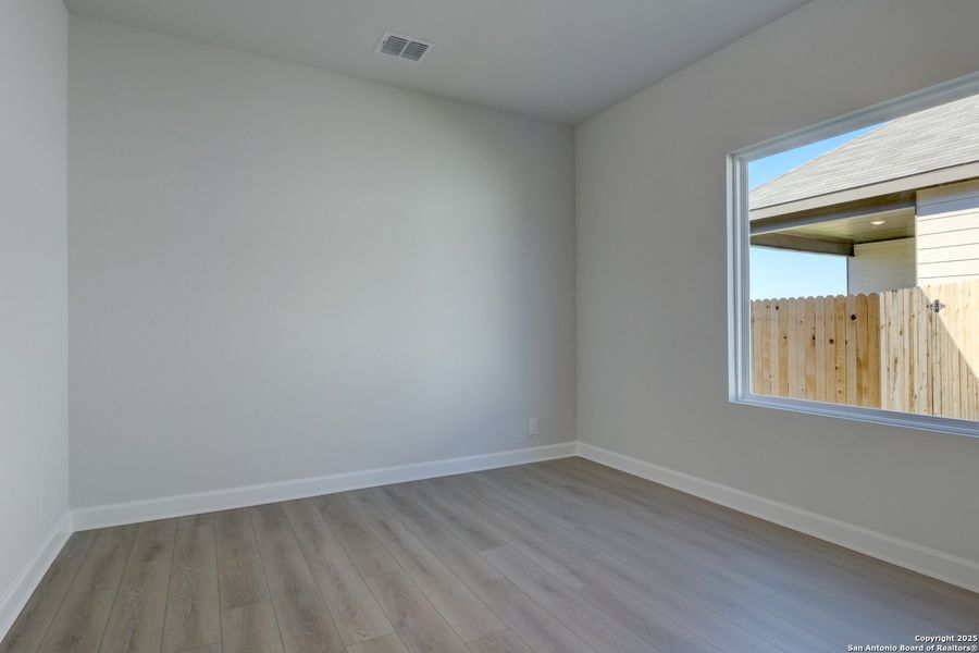 Spacious, unfurnished interior of a new home in Enclave at Hennersby Hollow 50's, San Antonio (Image 15). Spacious, unfurnished interior of a new home in Enclave at Hennersby Hollow 50's, San Antonio (Image 15).
