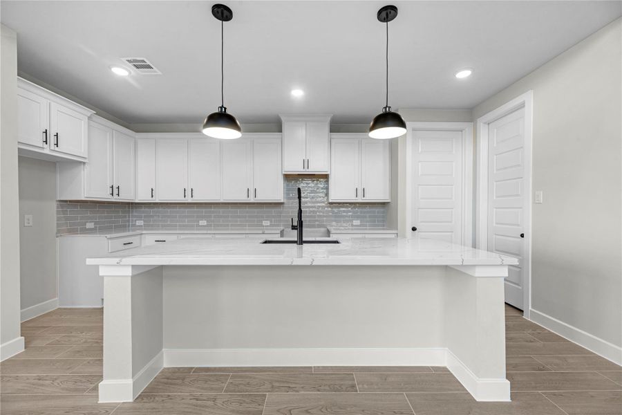 Representative image. Features, specifications, selections and colors may vary.