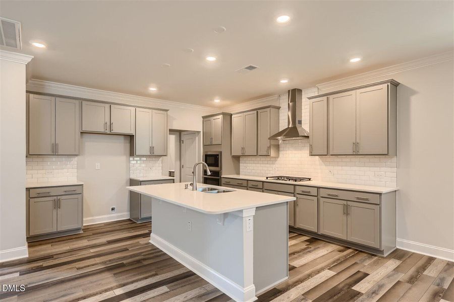 SUN_DevonSquare_Pic_Waterbury_Kitchen_1o