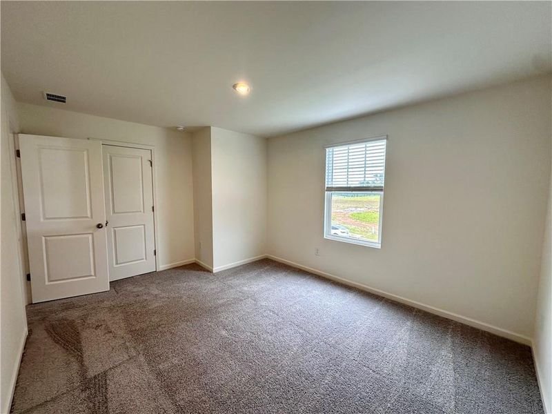 Spacious, unfurnished interior of a new home in Mt. Tabor Ridge, Dallas (Image 11). Spacious, unfurnished interior of a new home in Mt. Tabor Ridge, Dallas (Image 11).