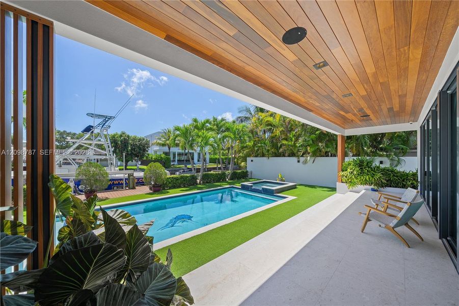 Exterior details and patio area of a home in , North Miami (Image 25).