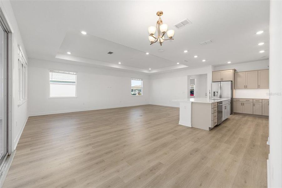 Spacious, unfurnished interior of a new home in , Ocala (Image 38).
