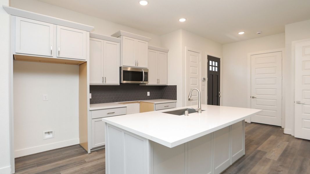 Furnished interior view inside a new home in Independence Heights, Houston (Image 6).