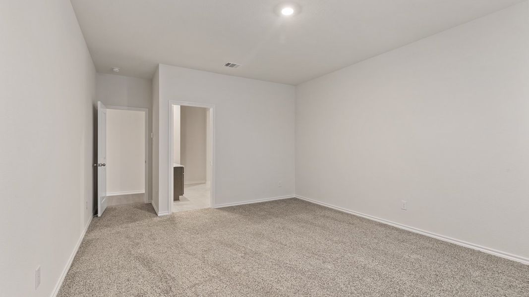 Representative unfurnished interior of a home built from the Naples by D.R. Horton in Oak Valley Estates, Bullard (Image 9). Representative unfurnished interior of a home built from the Naples by D.R. Horton in Oak Valley Estates, Bullard (Image 9).