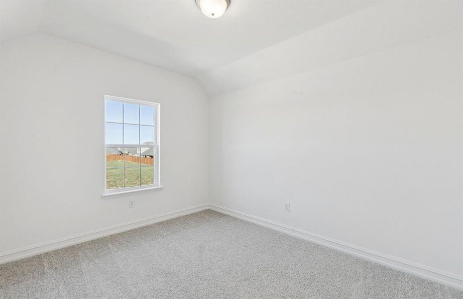Spacious secondary bedroom Spacious secondary bedroom