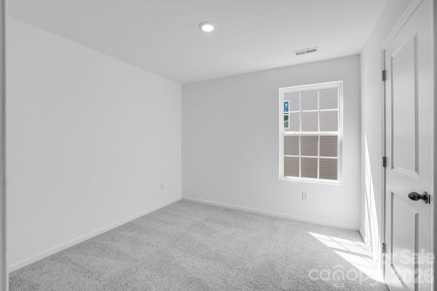 Spacious, unfurnished interior of a new home in Cleveland Hill, Shelby (Image 18).