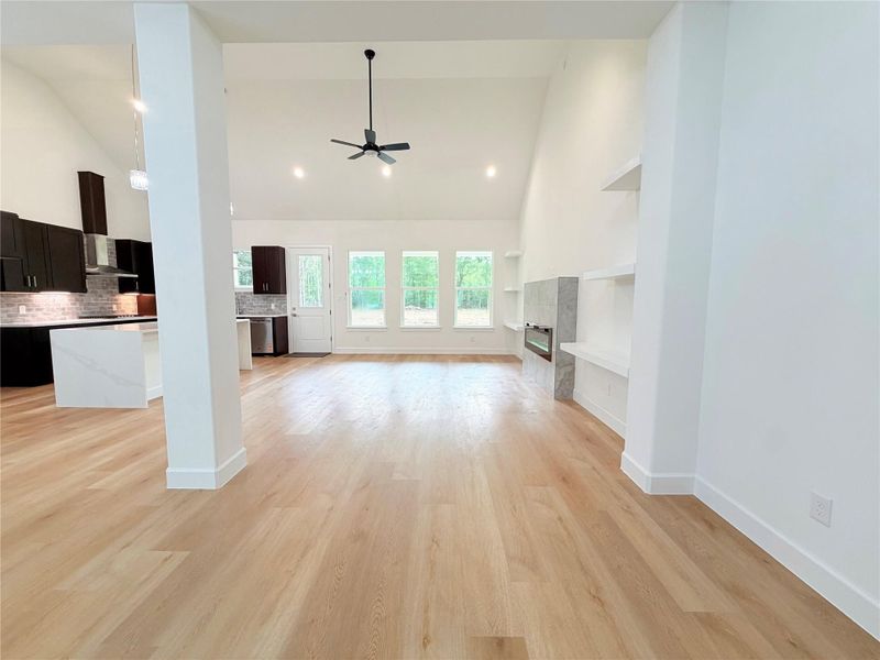 Spacious, unfurnished interior of a new home in , Dayton (Image 18).