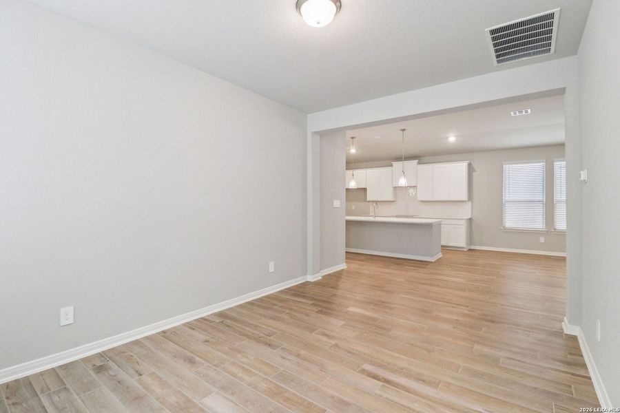 Spacious, unfurnished interior of a new home in Kallison Ranch, San Antonio (Image 35).