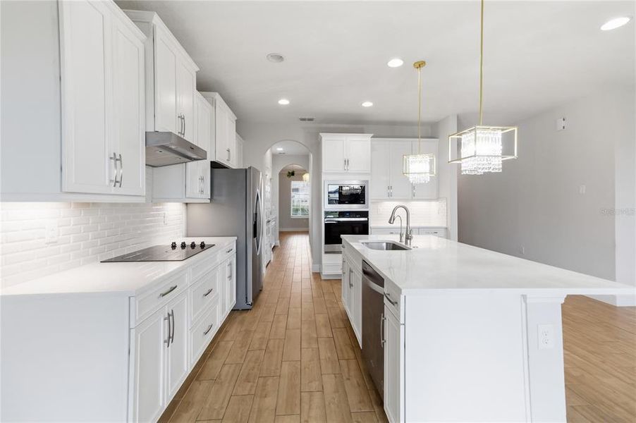 Furnished interior view inside a new home in , Winter Garden (Image 17).